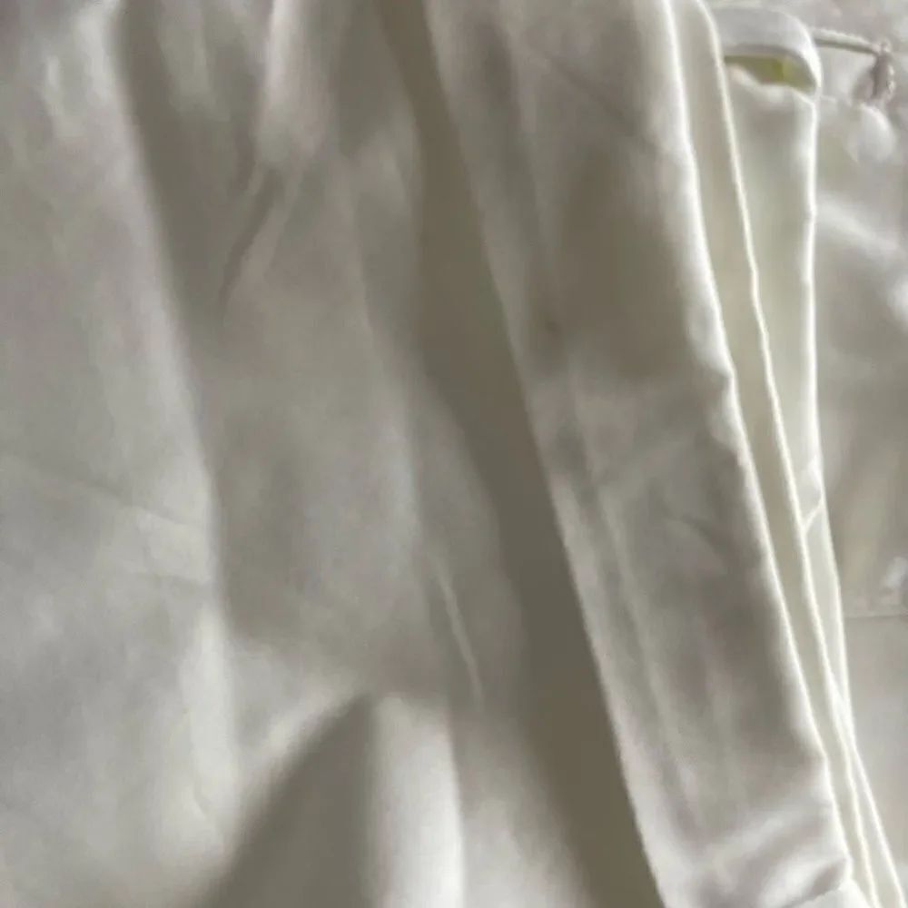 Westport Women's Capri Pants Cuffed Hem Mid Rise Signature Fit Cream Size 24W - Picture 16 of 16